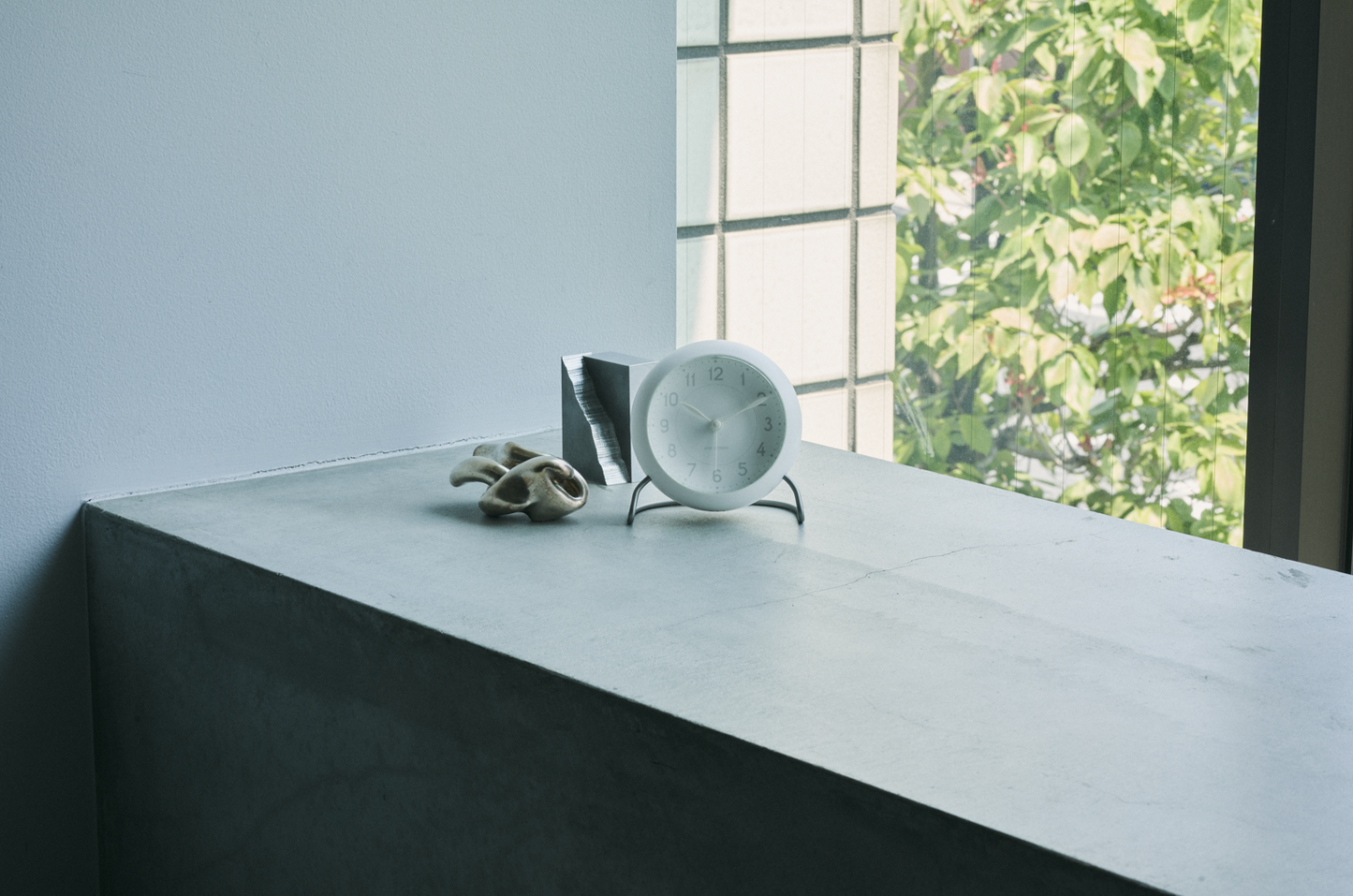 【数量限定】ARNE JACOBSEN TABLE CLOCK / STATION BELLEVUE