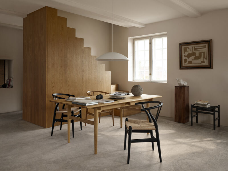 CH327 | Dining Table
