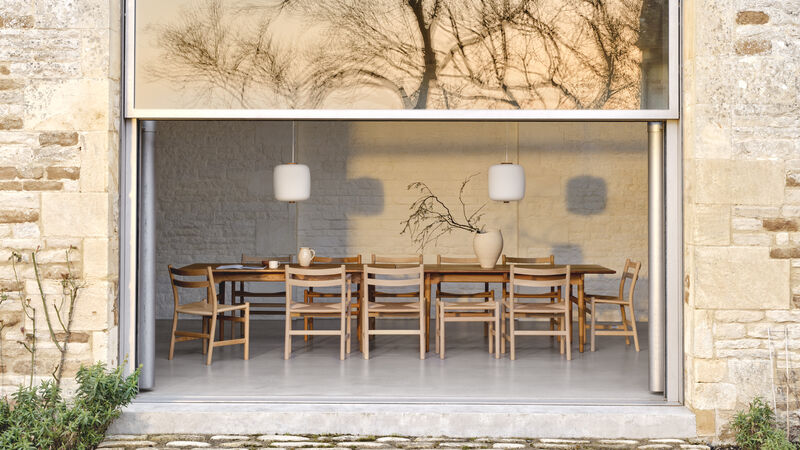 CH327 | Dining Table