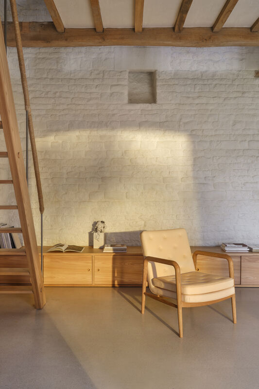VLA76 | Foyer Chair(フォイヤーチェア)