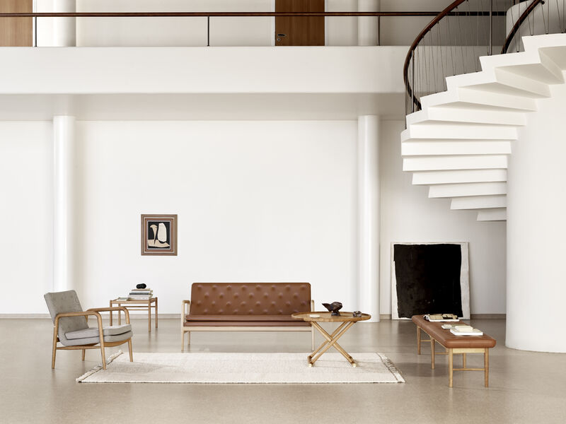 OW449 | Colonial Coffee Table