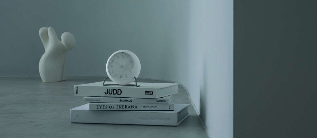 世界初回2000台限定】アルネ・ヤコブセンのテーブルクロック〈STATION 世界初回2000台限定】アルネ・ヤコブセンのテーブルクロック〈STATION