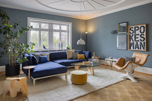 思い立った時から快適、2人暮らしからずっと使えるアナグラムソファ