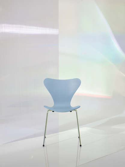 FRITZ HANSEN | SERIES7™  セブンチェア 7:14 AM