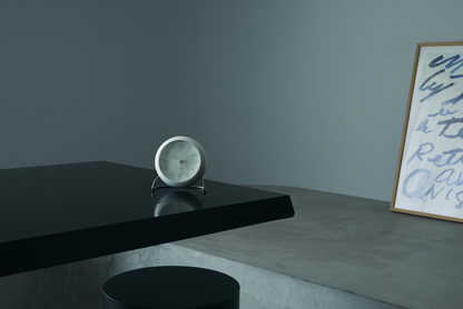 【数量限定】ARNE JACOBSEN TABLE CLOCK / STATION BELLEVUE
