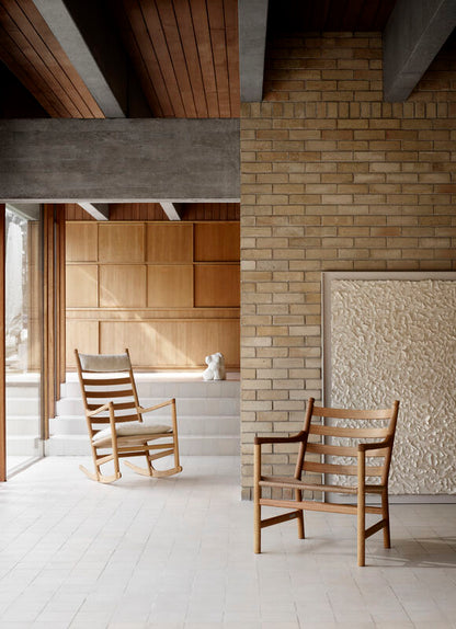 CH44｜Lounge Chair