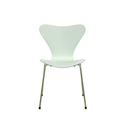 FRITZ HANSEN | SERIES7™  セブンチェア 7:14 AM
